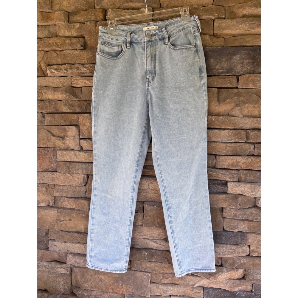 Pacsun Mom Jeans High Waisted Light Wash Denim Straight Leg Womens‎ Size 26